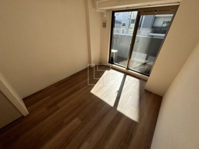 【居間・リビング】 | ララプレイス大阪新町ヴェレ | ララプレイス大阪新町ヴェレ　洋室