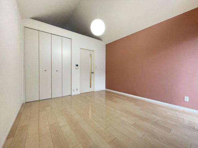 エマーレ永山の居間・リビング