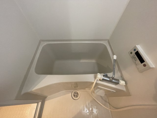 エマーレ永山の浴室