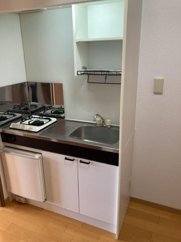 ティアラ原南のキッチン