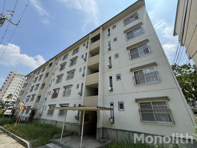 泉北茶山台２丁３番５号棟