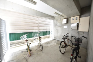 【設備】 | MRK EDOBORI　テナント（エムアールケーエドボリ） | MRK EDOBORI　テナント（エムアールケーエドボリ）　駐輪場