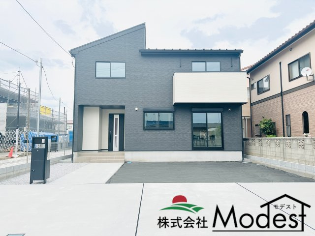 伊勢崎市寿町の外観|年中無休で平日の仕事終わり夜２０時まで受付可能です。
事前のご予約がオススメです。お気軽にお問い合わせください。