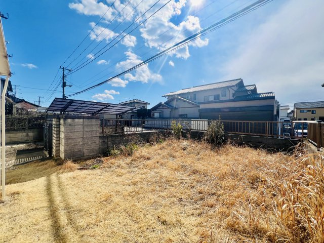 伊勢崎市韮塚町の庭|家庭菜園やBBQなども楽しめるお庭のスペース♪