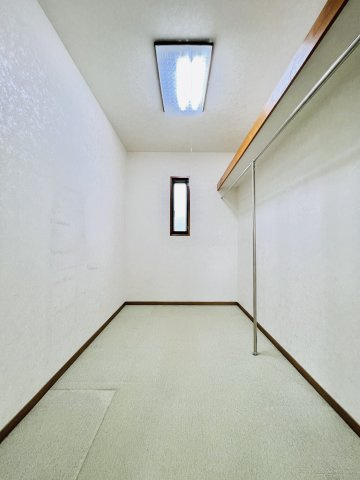 佐波郡玉村町斎田の収納|高さのある物もたっぷり収納可能な収納スペース♪