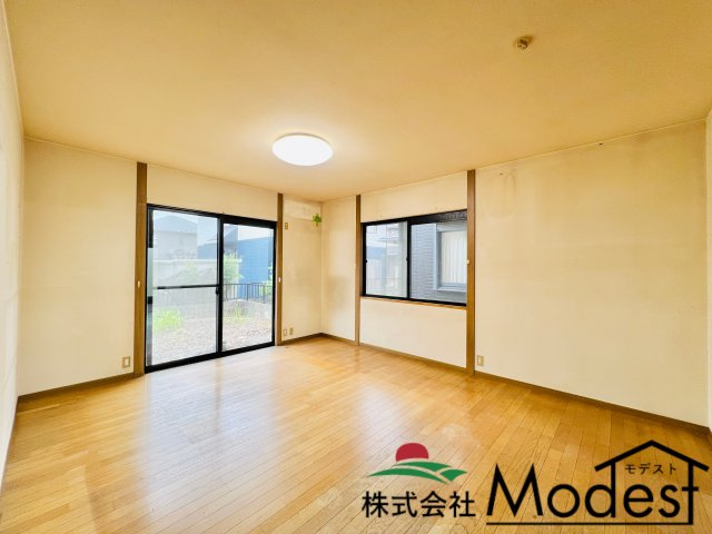 佐波郡玉村町斎田の居間・リビング|明るく開放的なLDK♪