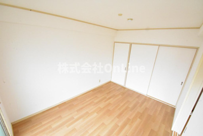 【洋室】 | エスポワール高安