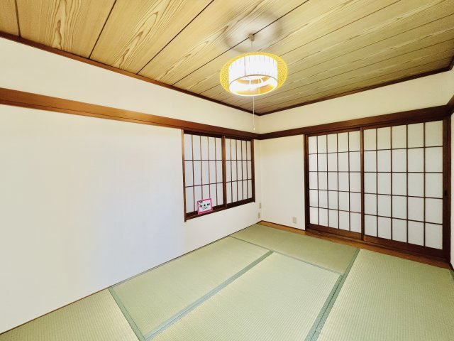 前橋市亀里町の和室|２階和室は、フローリングが苦手な方にもおススメ♪