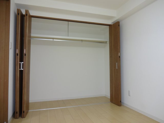 ライオンズマンション近代美術館前の収納