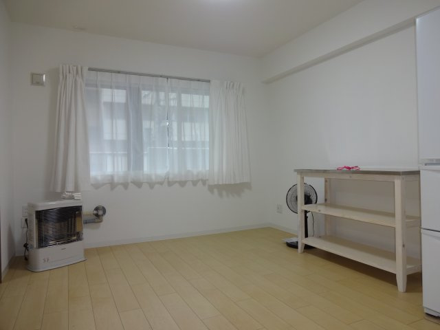 ライオンズマンション近代美術館前の居間・リビング