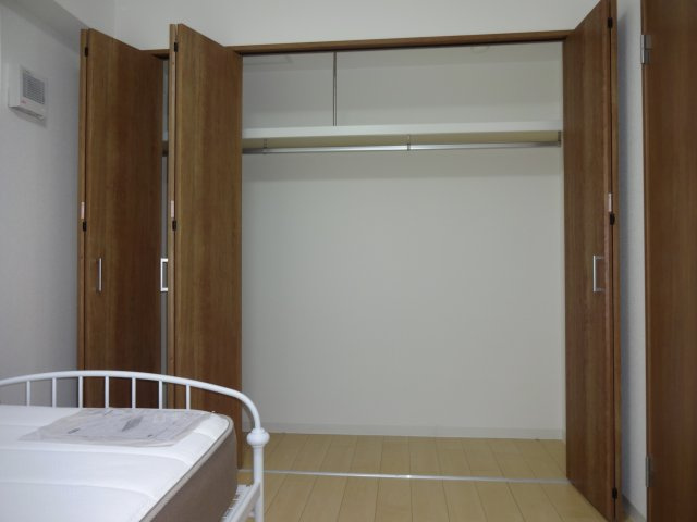 ライオンズマンション近代美術館前の収納