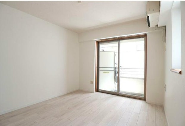 グランドールの居間・リビング