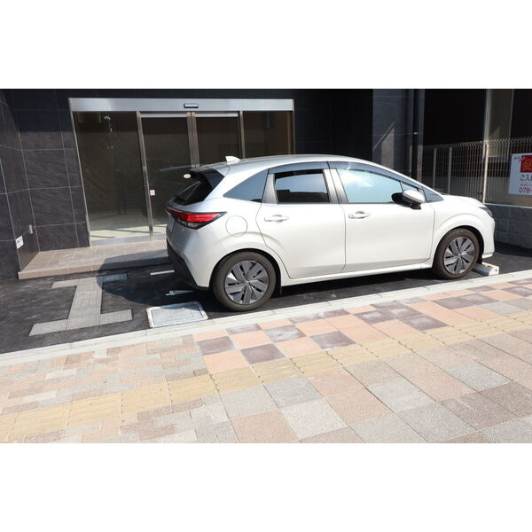 villa　al　mare明石駅前店舗の駐車場