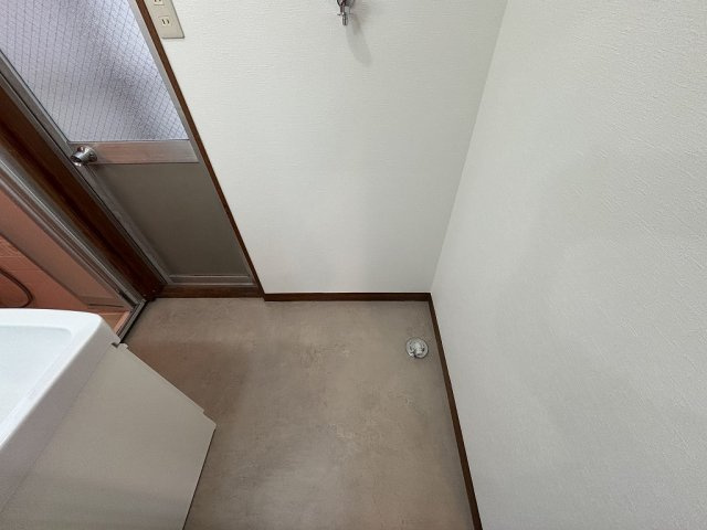 福田5丁目貸家の洗面所