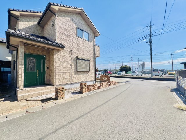 太田市亀岡町の前面道路含む現地写真|閑静な住宅地♪