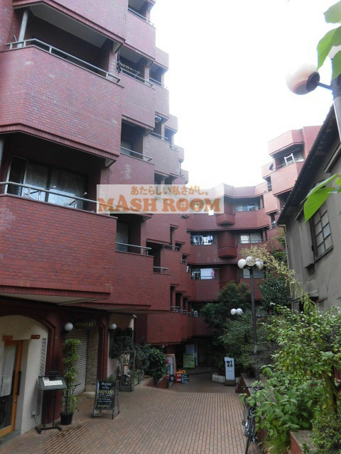 杉並区高円寺北３丁目の賃貸マンション