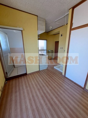 半沢ビルの浴室