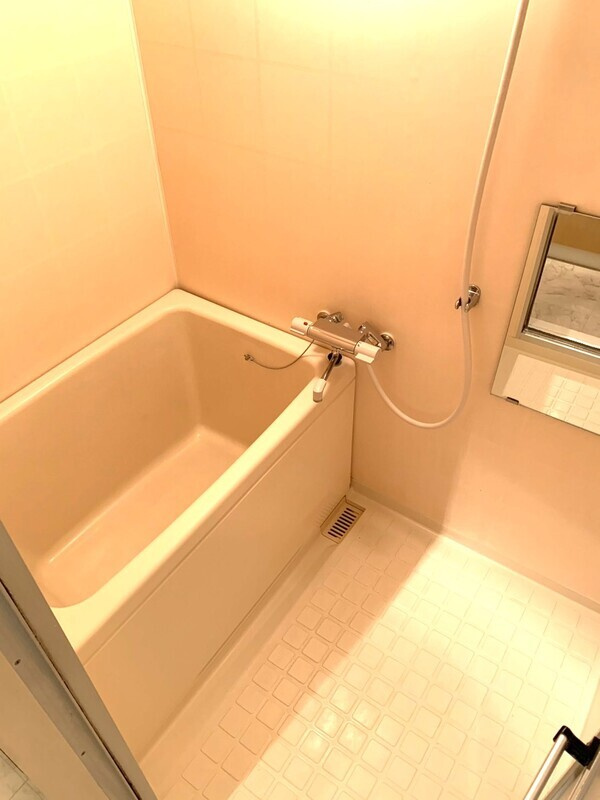 川崎市麻生区百合丘３丁目の賃貸マンションの浴室
