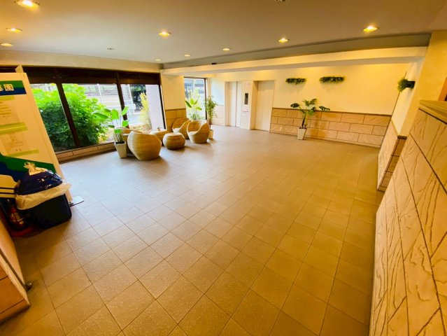 【ロビー】