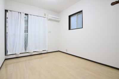 【洋室】 | ジャーティン伊藤 | 他のお部屋の参考写真となります。