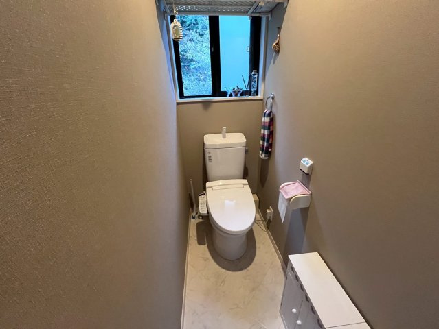 天童市桜町12-8のトイレ|2階居住部分トイレ