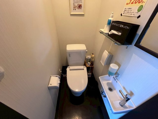 天童市桜町12-8のトイレ|店舗用トイレ