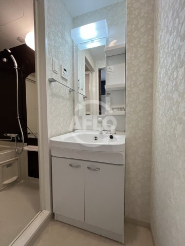 Luxe大阪城南の独立洗面台|Luxe大阪城南　独立洗面台