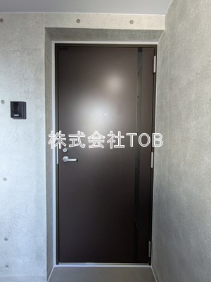 【その他】 | Fons Lucis Izumi-定借2年再契約型- | 玄関扉