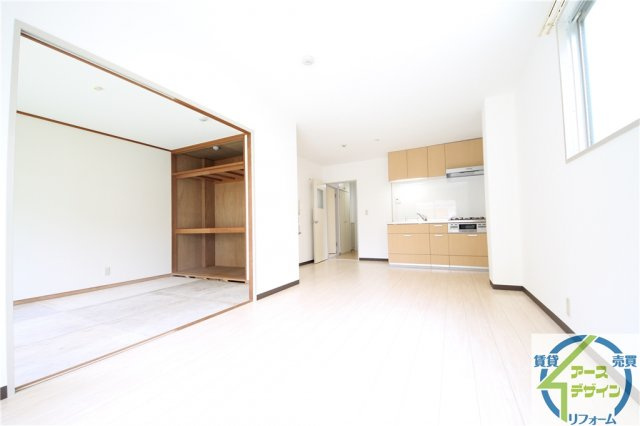 ラ・メゾンエスポワールの居間・リビング|※類似部屋