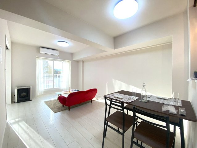 ロジメント月寒西の居間・リビング