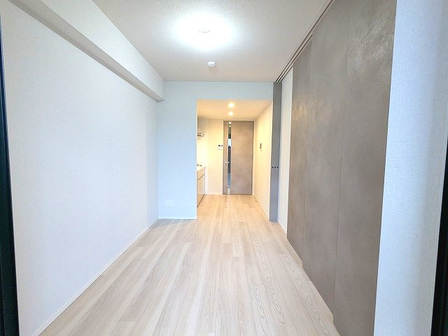 SEASON FLATS新御徒町EASTの設備|リビング、南向き、エアコン付、インターネットWi-Fi無料