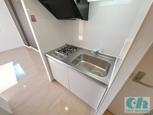 ピアラ日吉 301号室のキッチン