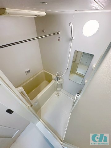 ピアラ日吉 301号室の浴室