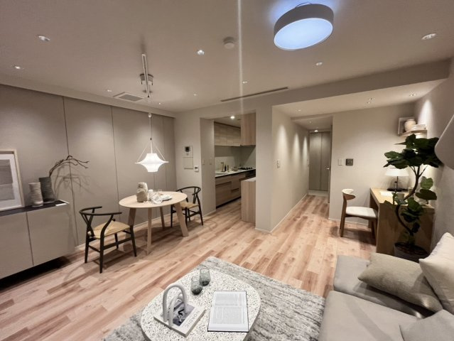 【居間・リビング】