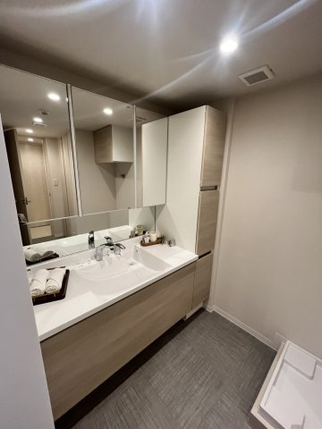 【独立洗面台】