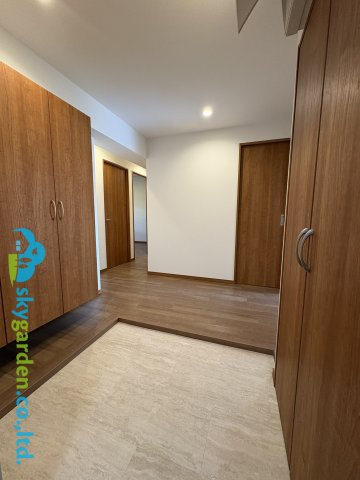 鎌倉ロジュマンＤ棟の玄関|落ち着いた玄関です