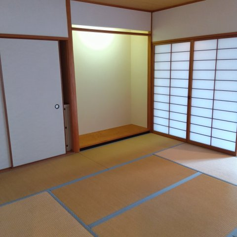 エルタウン学園Ⅵの和室