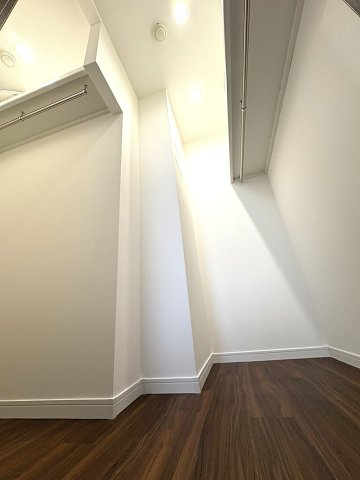 SHICHIRIGAHAMA PARK HOMES  – 湘南の海と陽光を感じる最上階レジデンス –の収納