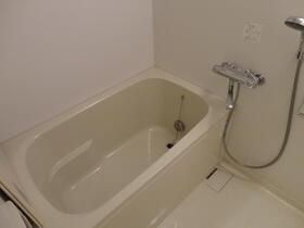 プラウドフラット三軒茶屋の浴室|※別部屋参照