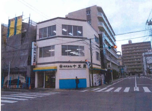 十五屋ビルの外観