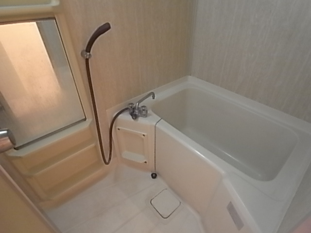 シャトードールの浴室