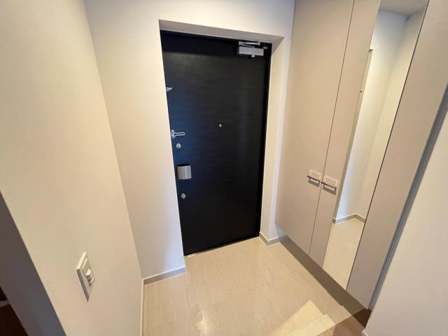 ミレーネ芦屋東山の玄関