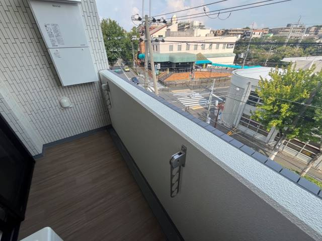 ミレーネ芦屋東山のバルコニー