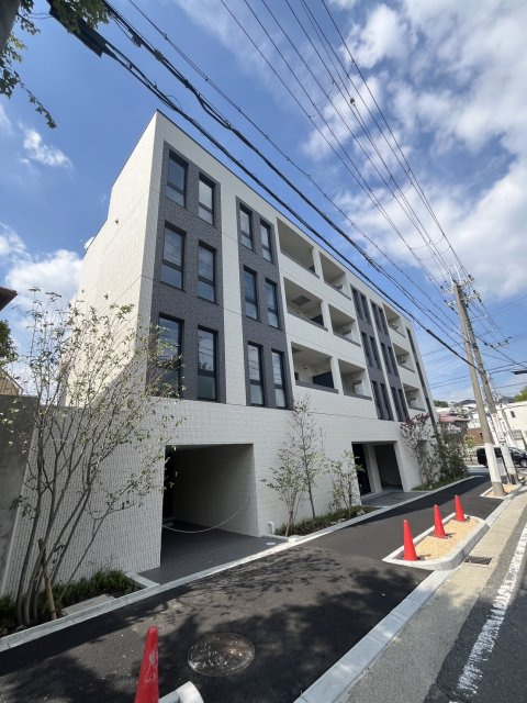 ミレーネ芦屋東山の外観