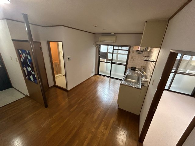 フラッツエムズの居間・リビング