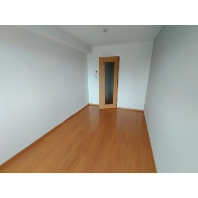 アレス六甲の居間・リビング