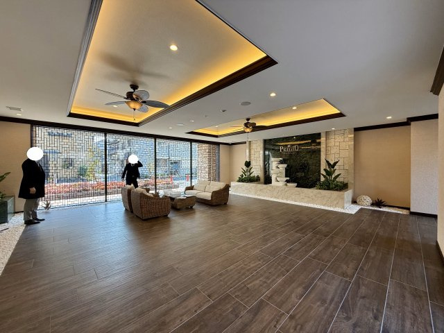 プレジオ帝塚山のエントランス