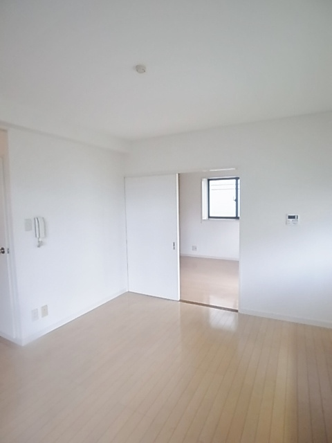 チェリーコートの居間・リビング