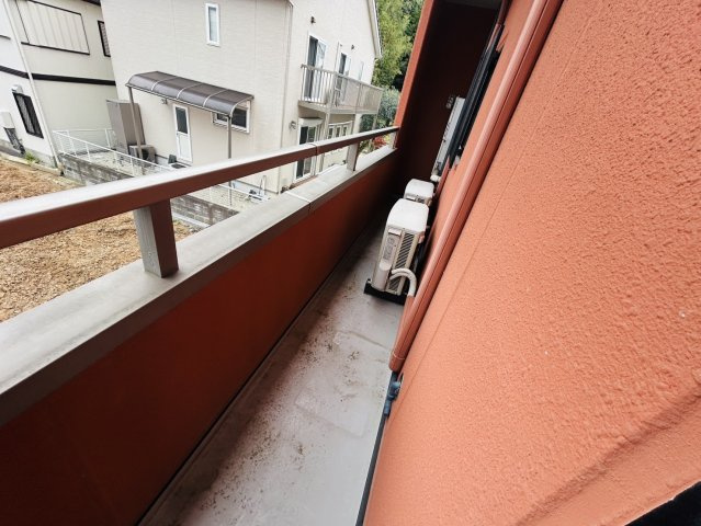 井の花ビルのバルコニー