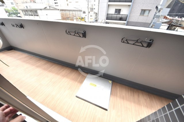 ララプレイス大阪新町ヴェレのバルコニー|ララプレイス大阪新町ヴェレ　バルコニー